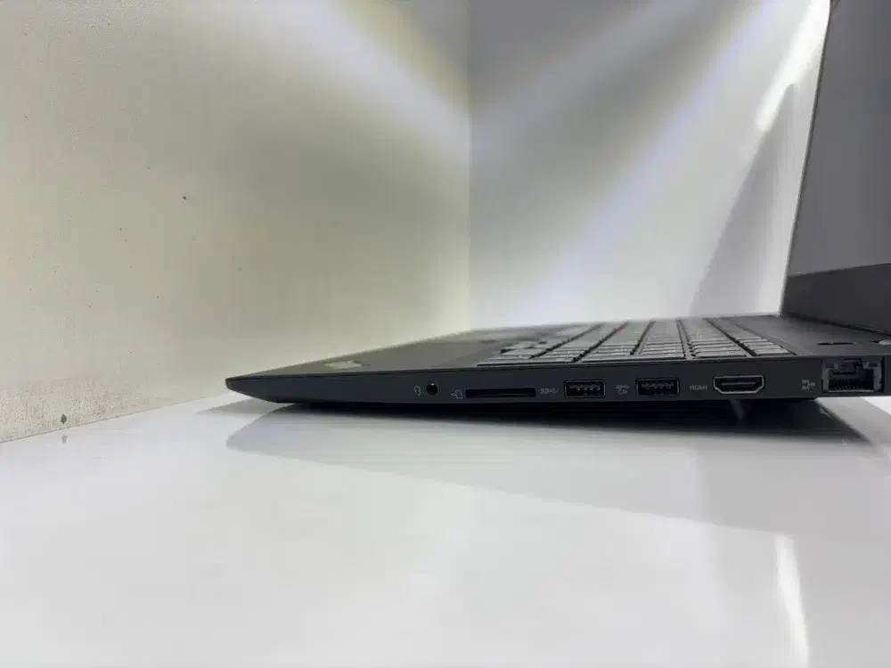 لپتاپ Lenovo ThinkPad مدل P52S|رایانه همراه|اندیشه, اندیشه فاز ۳|دیوار