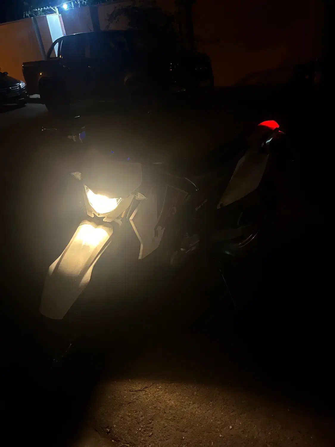 فروش فوری بهرو ۲۰۰ ۱۴۰۱|موتورسیکلت|گرگان, |دیوار