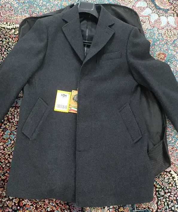 پالتو مردانه|لباس|بافت, |دیوار