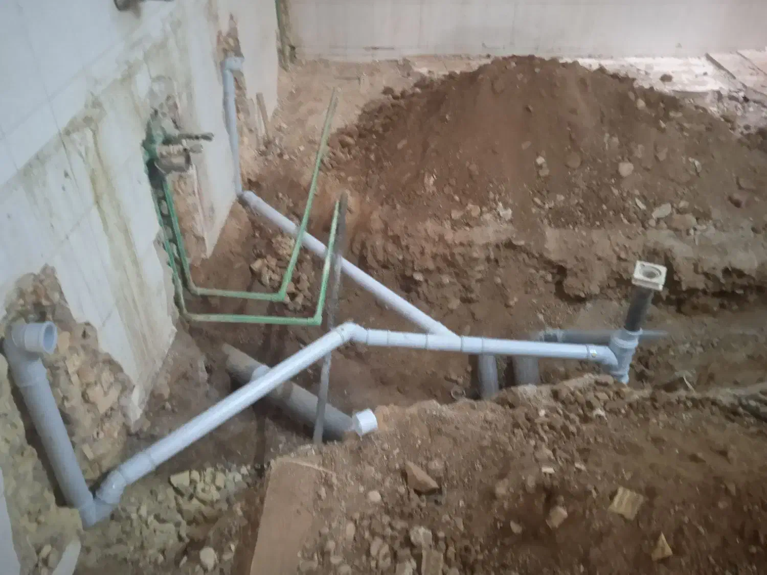 لوله کش،لوله کشی و تعمیرات در تمام نقاط شهر|خدمات پیشه و مهارت|شیراز, فرگاز|دیوار