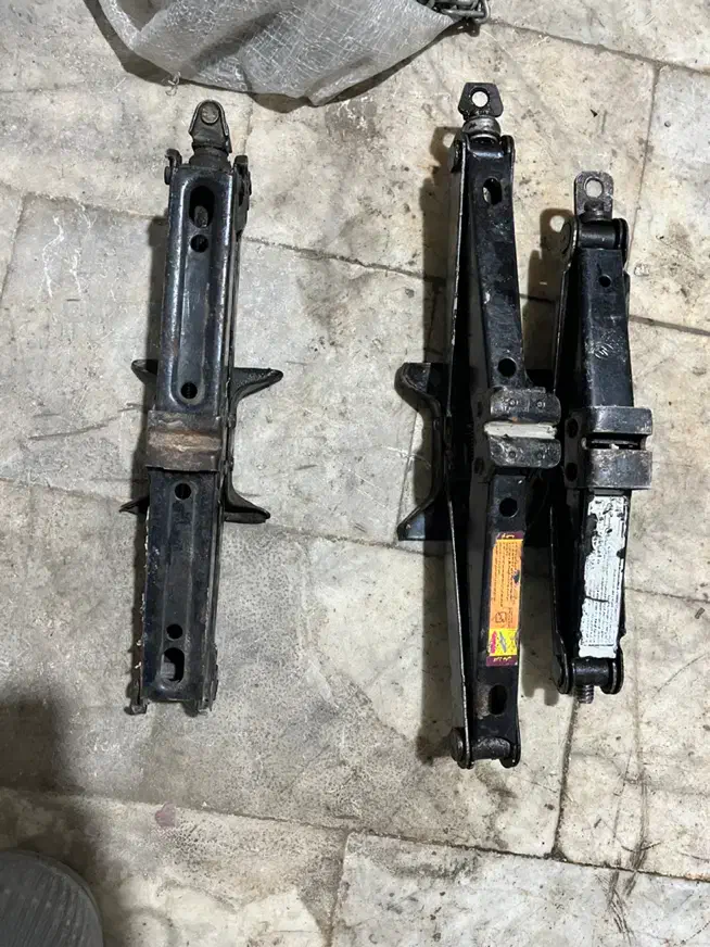 جک پژو پیکان پراید|قطعات یدکی و لوازم جانبی|تبریز, |دیوار