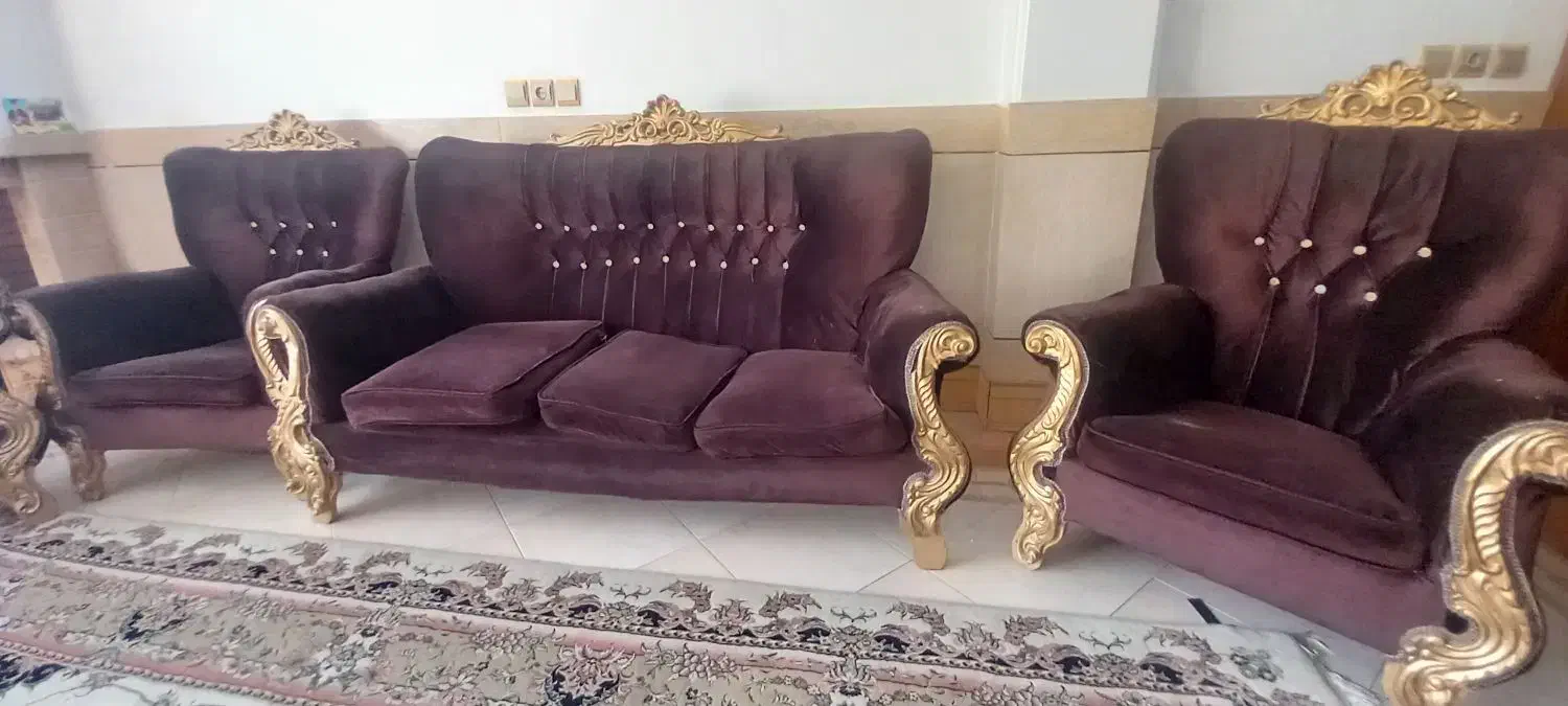 مبلمان هفت نفره کارکرده ولی سالم|مبلمان خانگی و میز عسلی|ابریشم, |دیوار