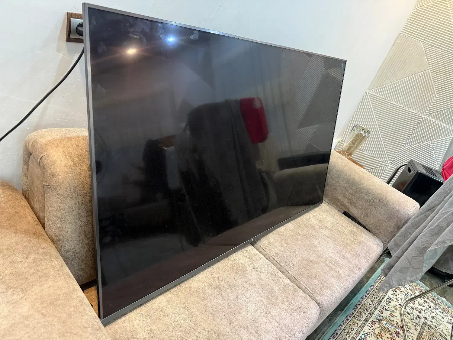 تلویزیون ۶۵ اینچ ال ای دی|تلویزیون و پروژکتور|آمل, |دیوار