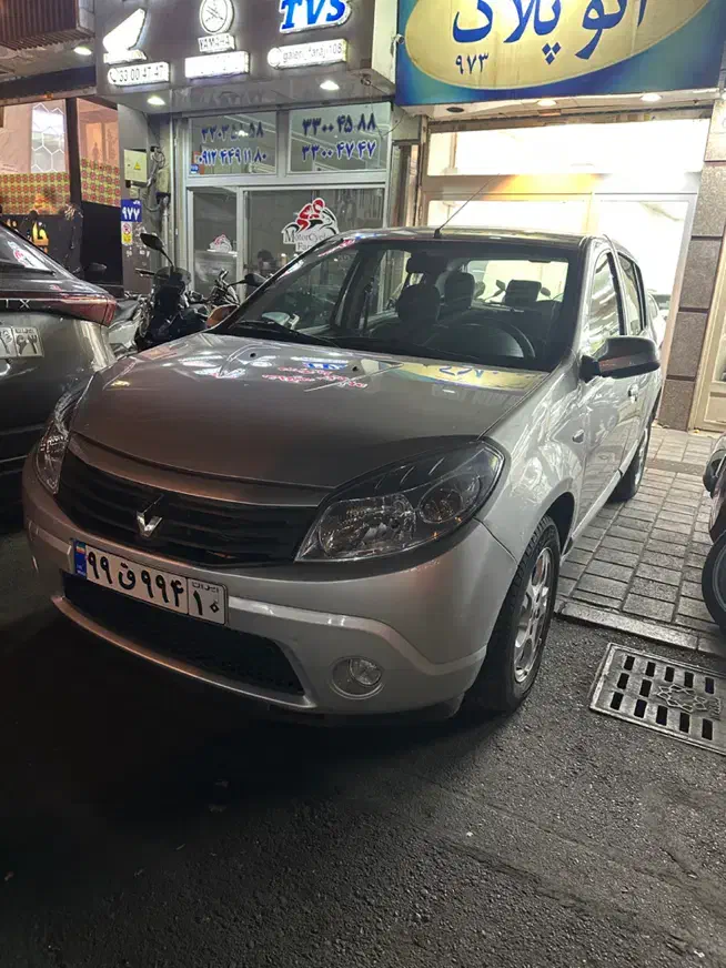 ساندرو اتومات ۹۶|خودرو سواری و وانت|تهران, مینای جنوبی|دیوار