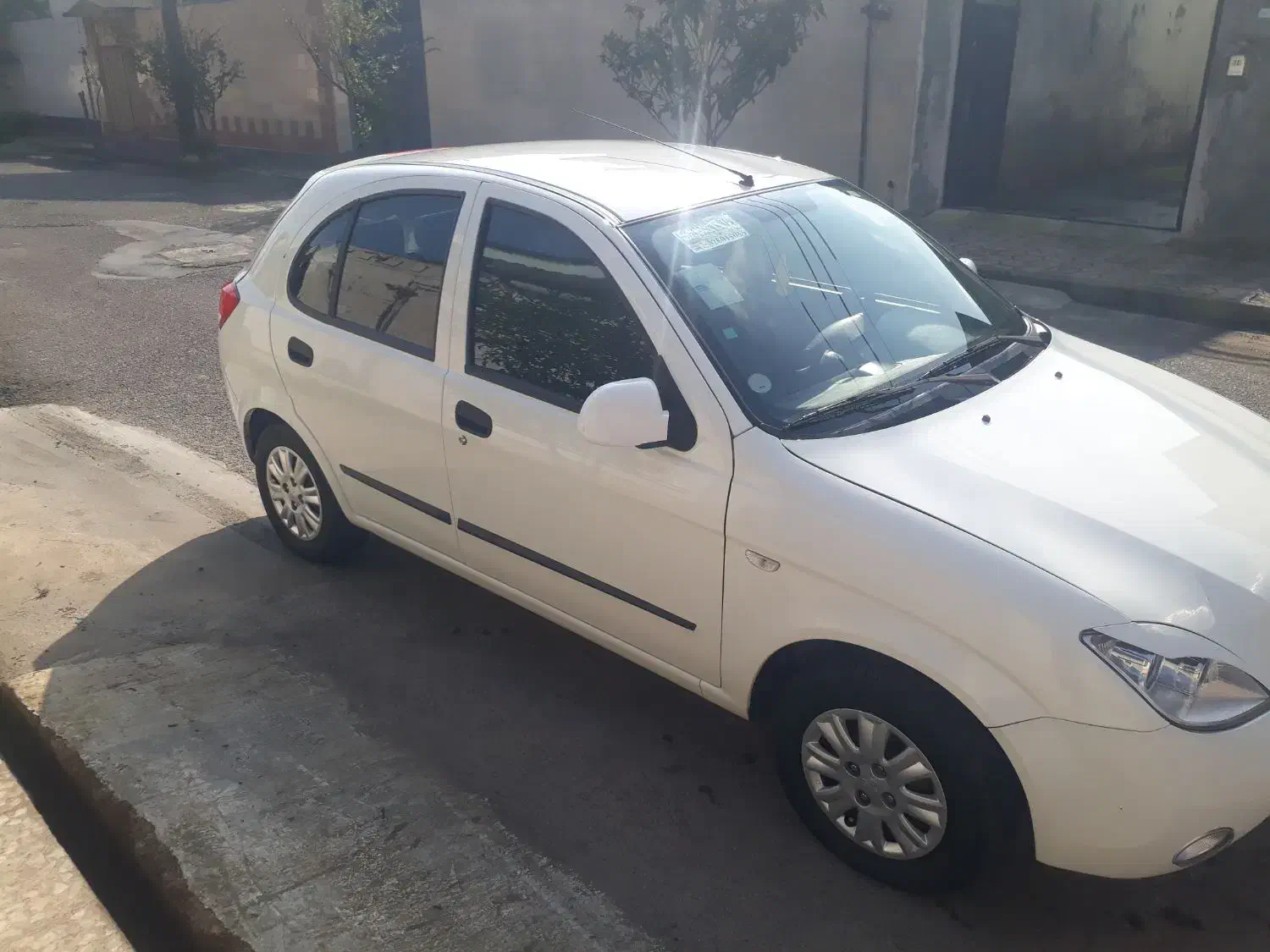 تیبا دو مدل 1400|خودرو سواری و وانت|بندر انزلی, معلم|دیوار