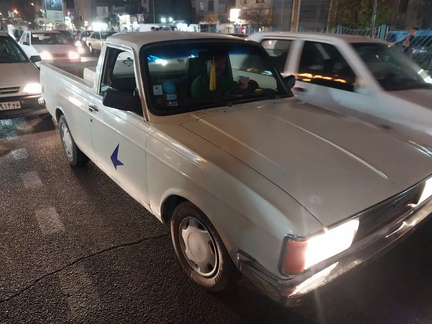 پیکان وانت|خودرو سواری و وانت|تهران, نیروی هوایی (پیروزی)|دیوار