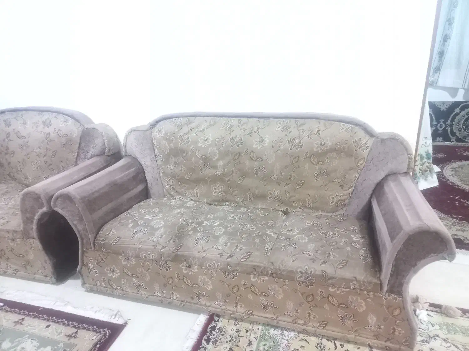 مبل|مبلمان خانگی و میز عسلی|کوچصفهان, |دیوار