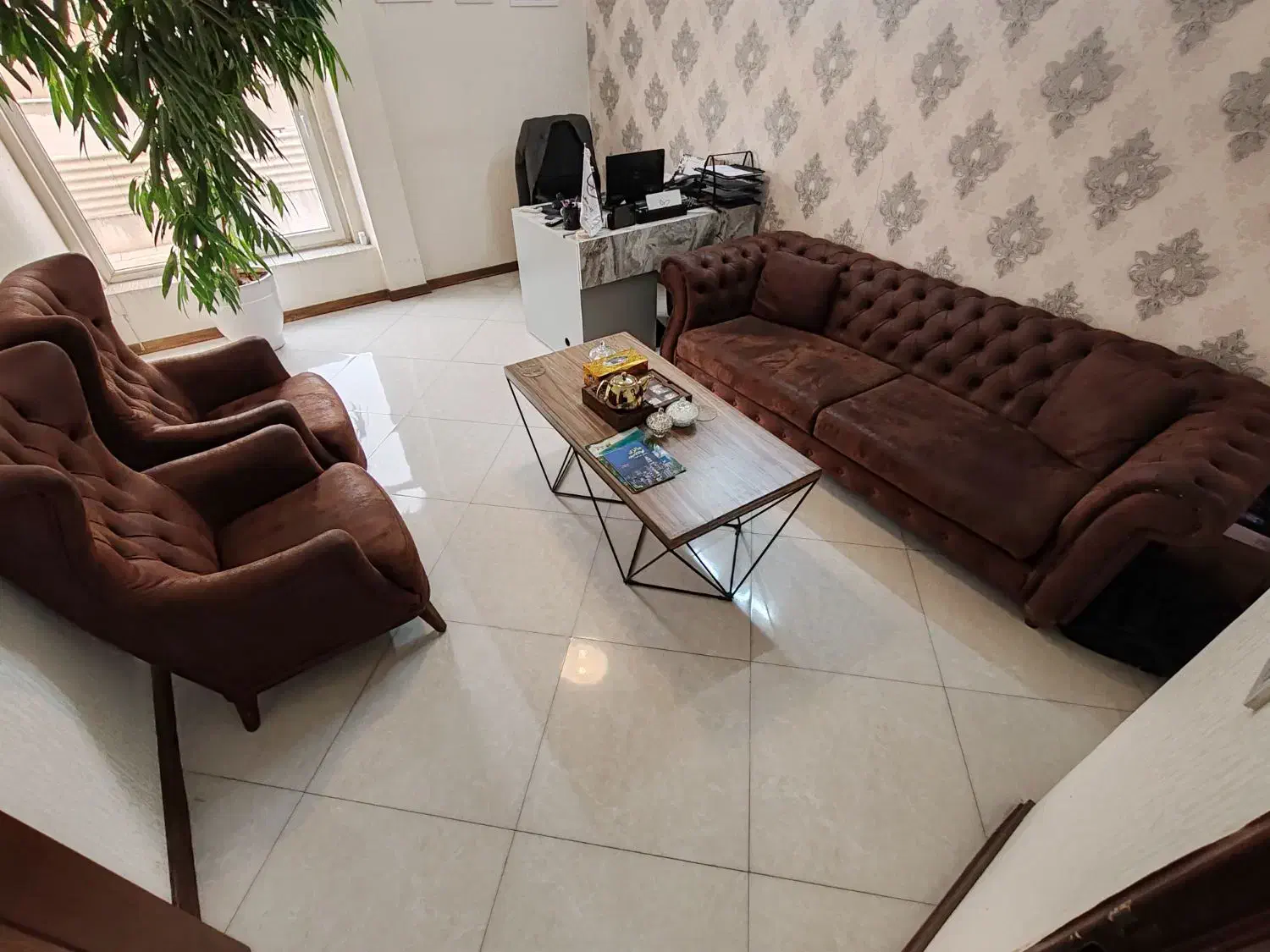 نیم ست چستر|مبلمان خانگی و میز عسلی|مشهد, فلسطین|دیوار