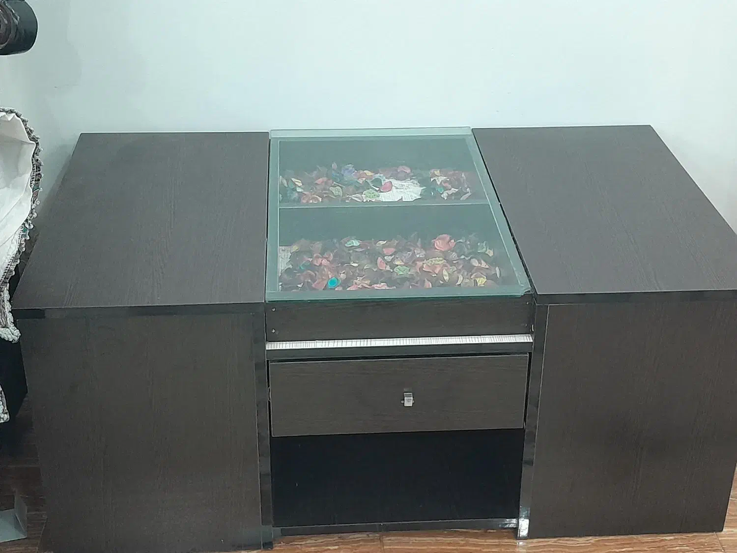 مبل هفت نفره همراه با میزعسلی باهم|مبلمان خانگی و میز عسلی|بابکان, |دیوار