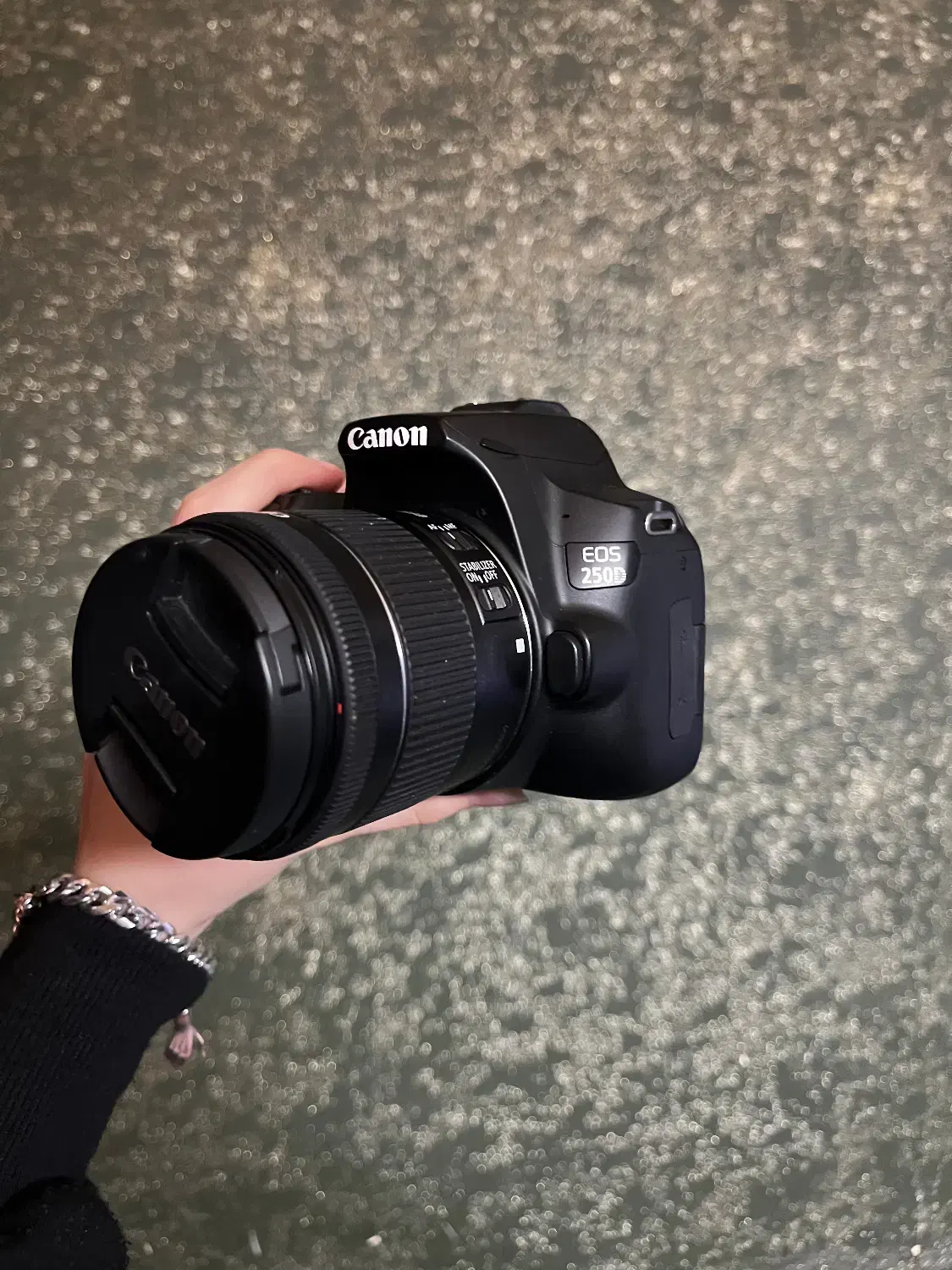 دوربین کانن Canon 250d + 18-55mm قیمت مناسب|دوربین عکاسی و فیلم‌برداری|کرج, گلشهر|دیوار
