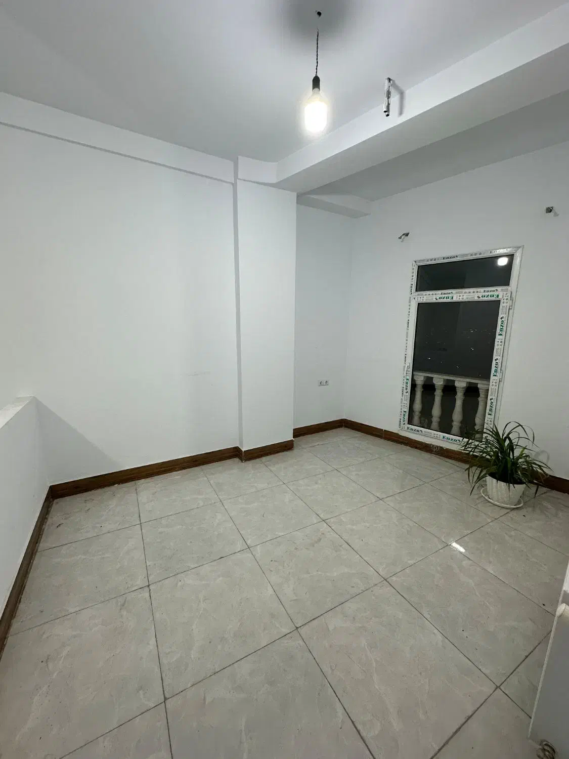 ۷۰ متــر سالن/ ادارای /تختــی|اجارهٔ دفتر کار، اتاق اداری، مطب|بروجرد, |دیوار