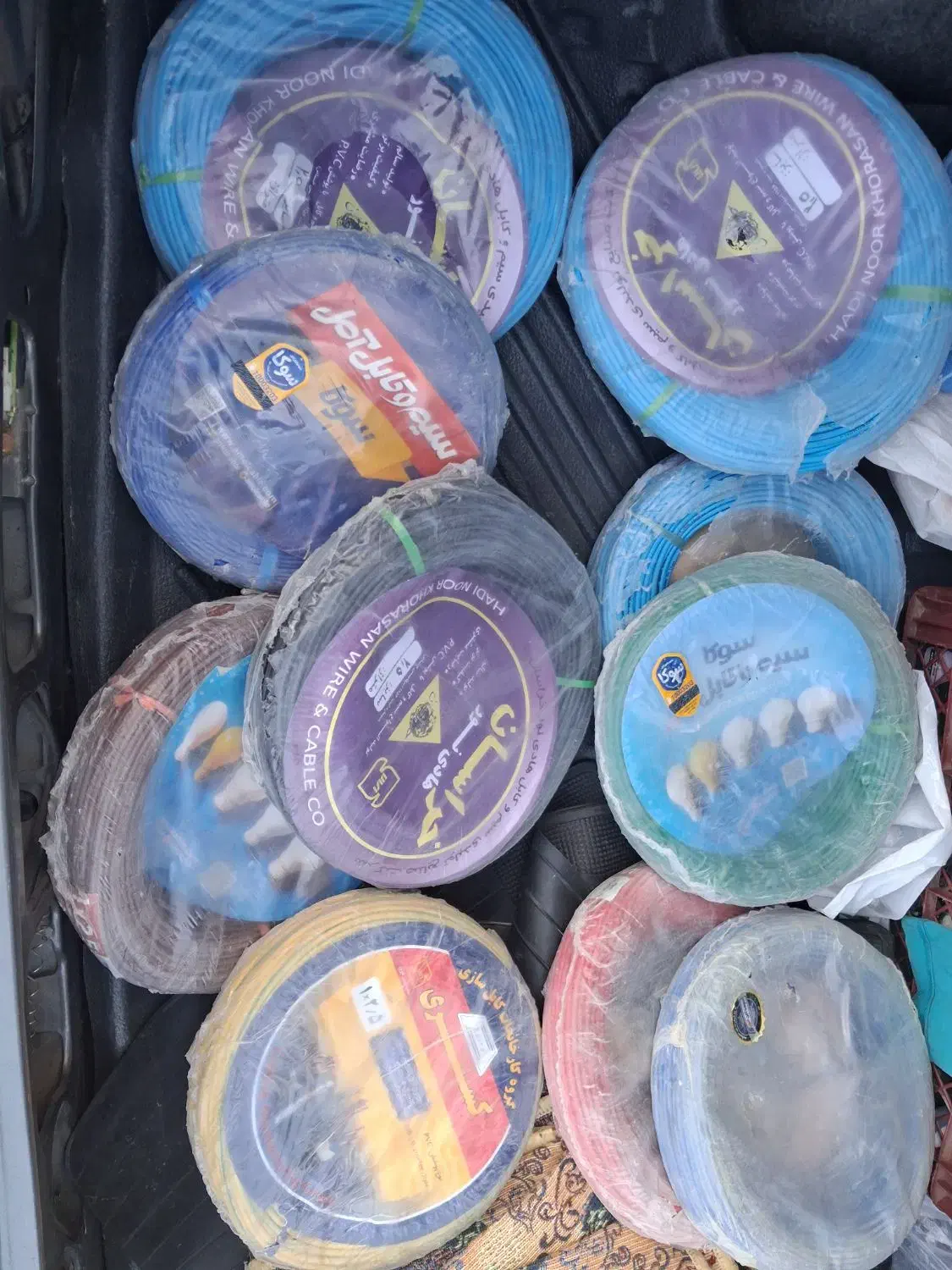 سیم برق|مصالح و تجهیزات ساختمان|شیراز, پودنک|دیوار