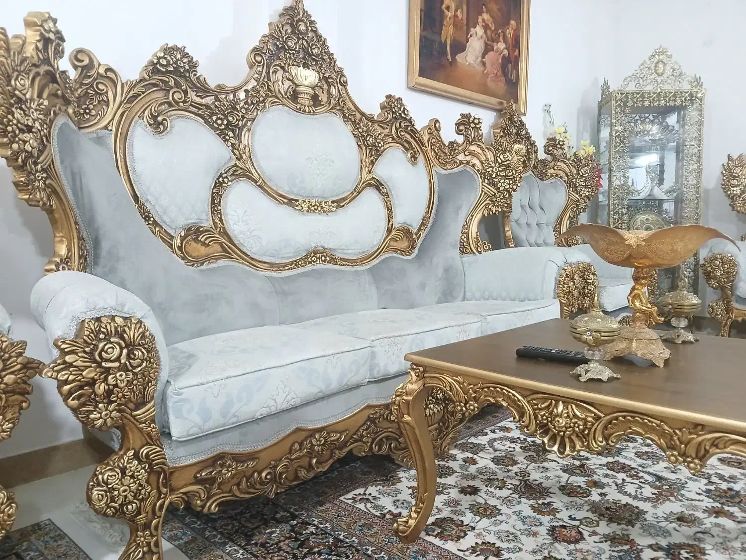 مبلمان سلطنتی لوکس خیلی شیک ونو|مبلمان خانگی و میز عسلی|سرپل ذهاب, |دیوار