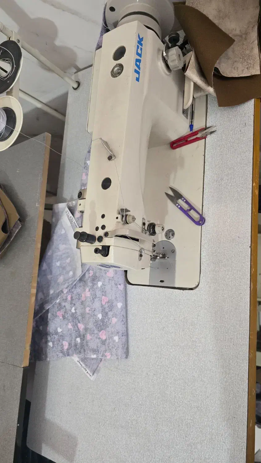 چرخ صنعتی|چرخ خیاطی و ریسندگی|بوکان, |دیوار