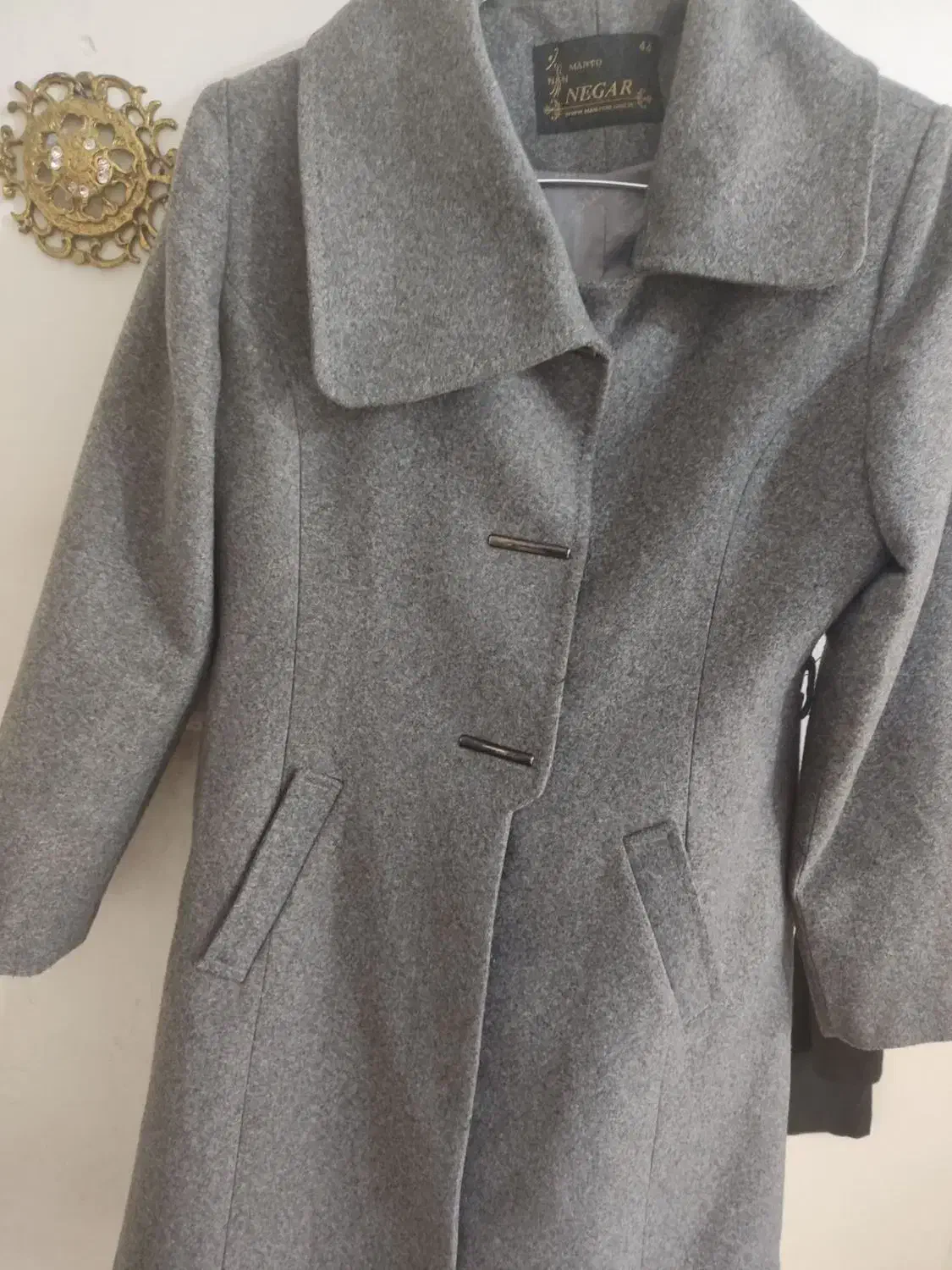 پالتوپشم درحدنو|لباس|مراغه, |دیوار