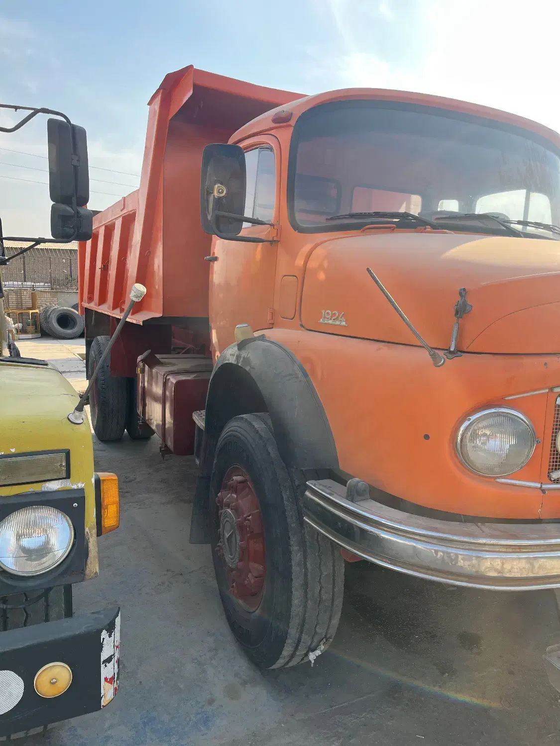 بنزتک کمپرسی هوو ولوو|خودرو سنگین|اسلامشهر, ملکآباد|دیوار