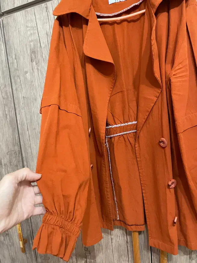 شومیز لنین|لباس|رشت, دروازه لاکان|دیوار