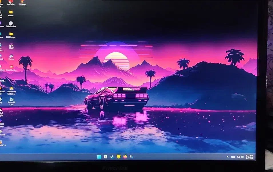 مانیتور 21 Princeton|قطعات و لوازم جانبی رایانه|پرند, فاز ۶|دیوار