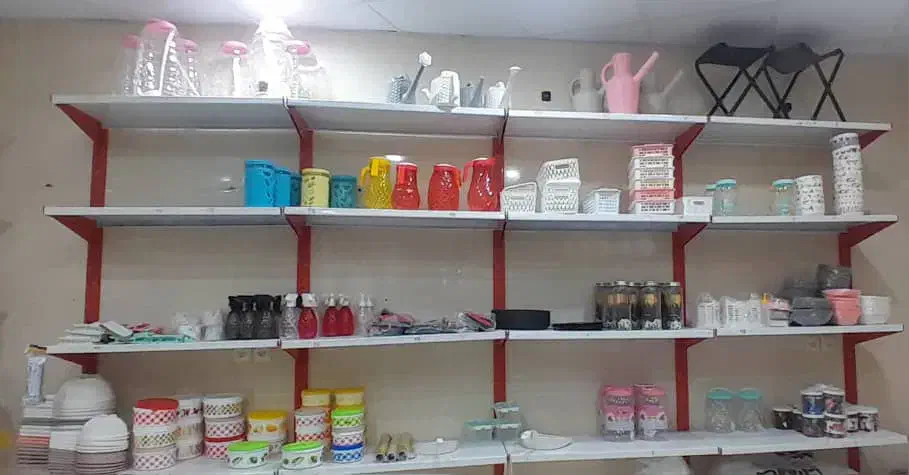 لوازم پلاسکو اشپزخانه ۲۷هزارتومن به صورت عمده یکجا|ظروف نگهدارنده، پلاستیکی، یک‌بارمصرف|بوشهر, |دیوار