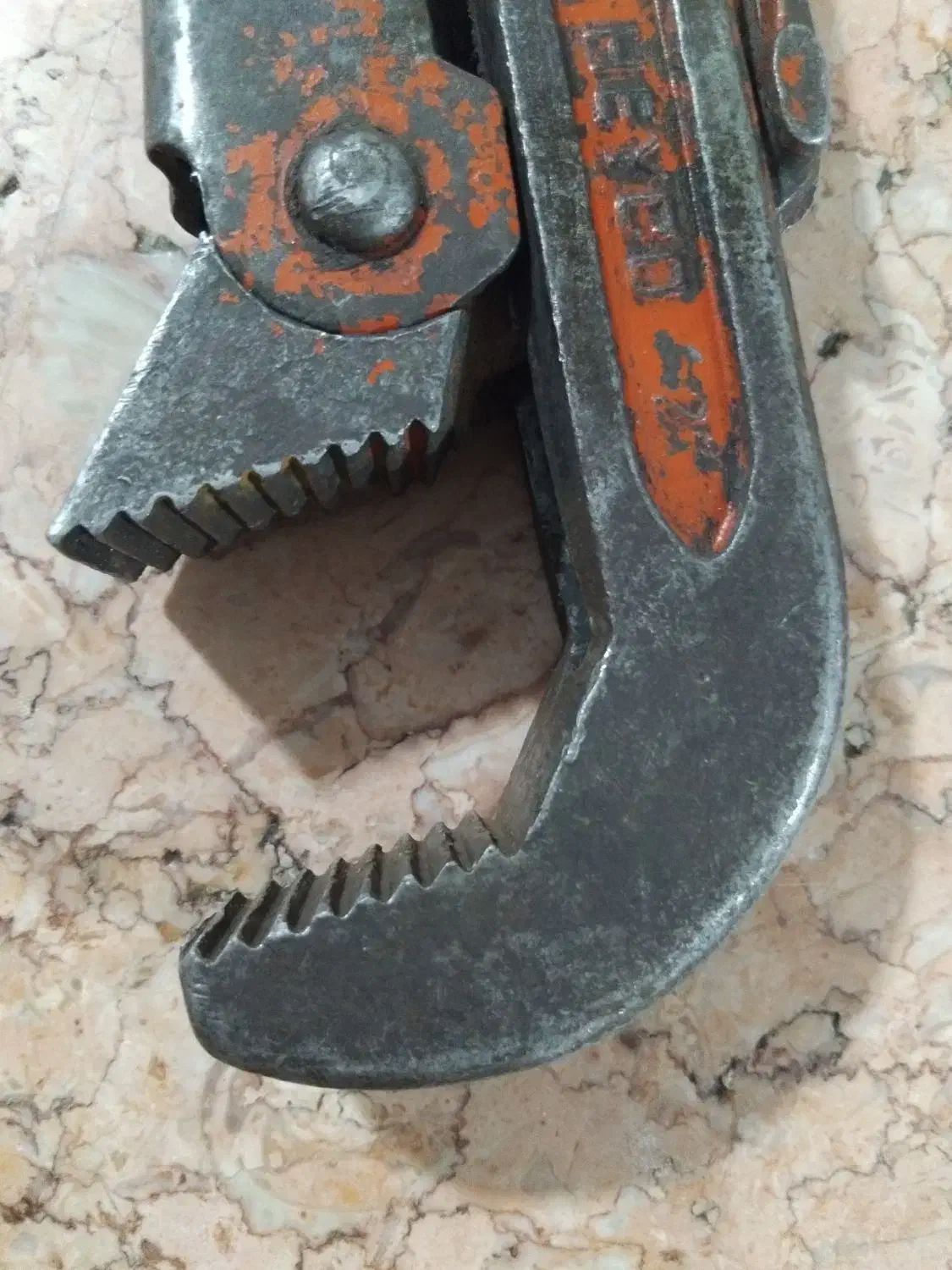 آچار لوله گیر شلاقی دو دسته|ابزارآلات|مشهد, ایثارگران|دیوار