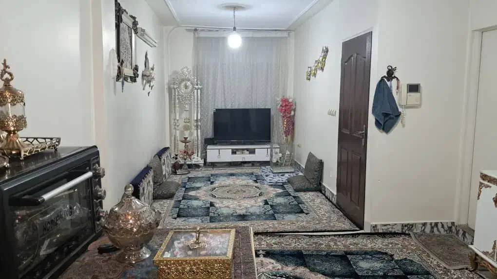 فروش ۴۳ متری با پارکینگ در شهمیرزادی|فروش آپارتمان|تهران, شهمیرزادی|دیوار