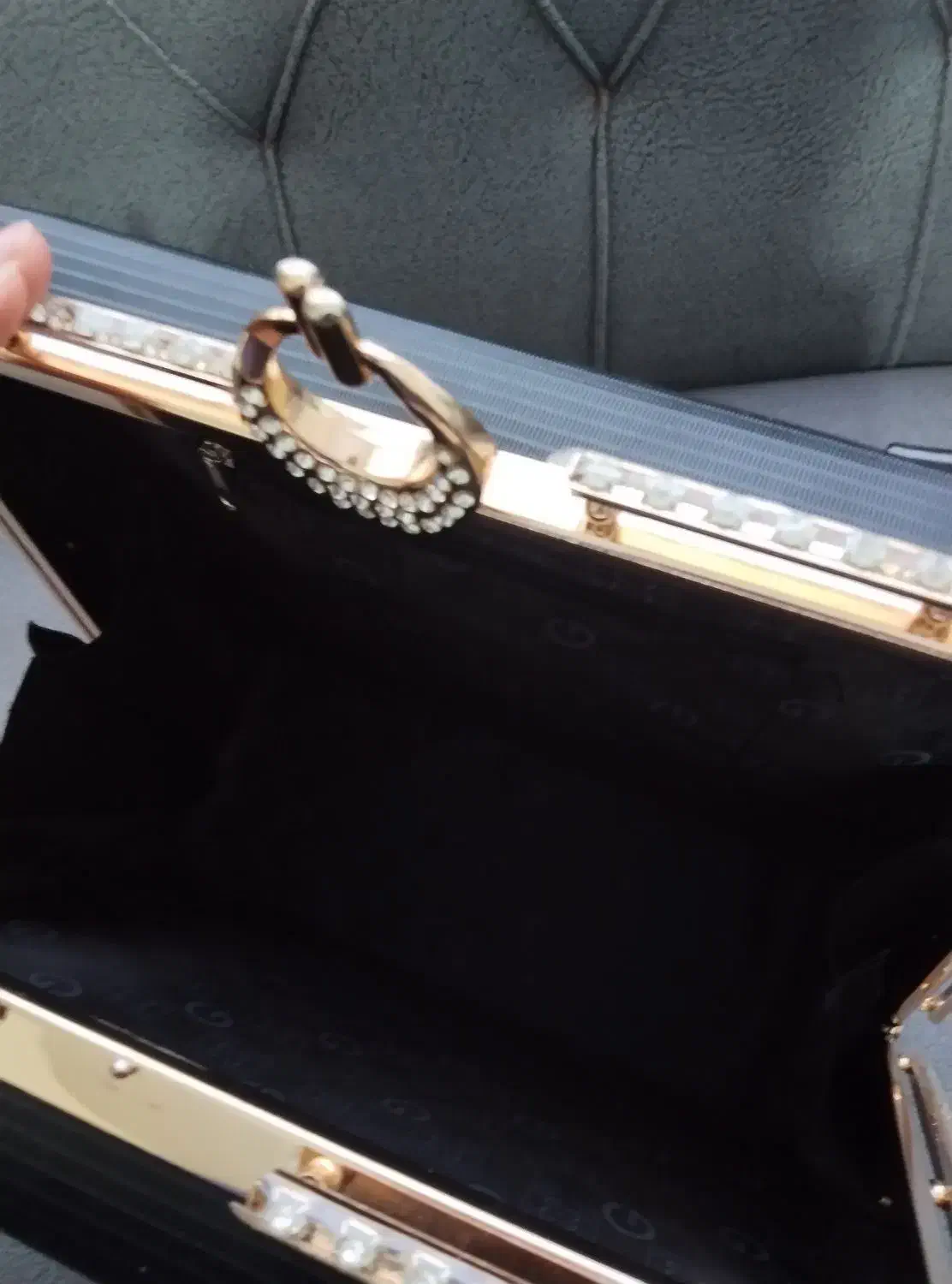 کیف مجلسی نو|کیف، کفش، کمربند|گلبهار, شهر جدید گلبهار|دیوار