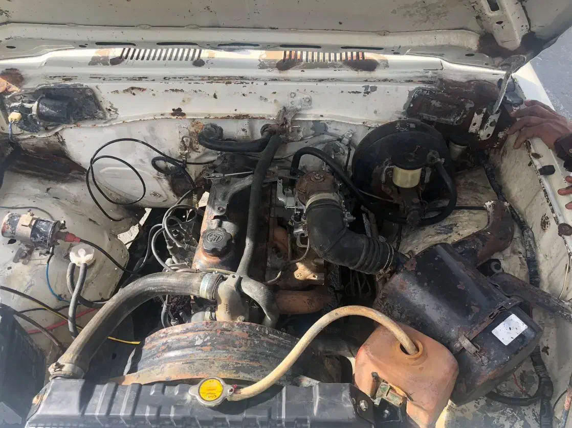 تویوتا دوهزار مدل ۸۴|خودرو سواری و وانت|بم پشت, |دیوار