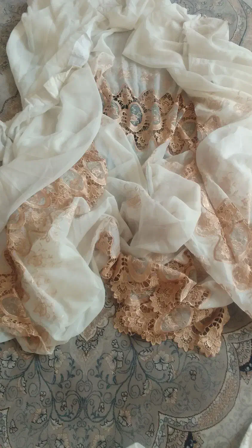 پرده|کلکسیون سکه، تمبر، اسکناس|زنجان, |دیوار