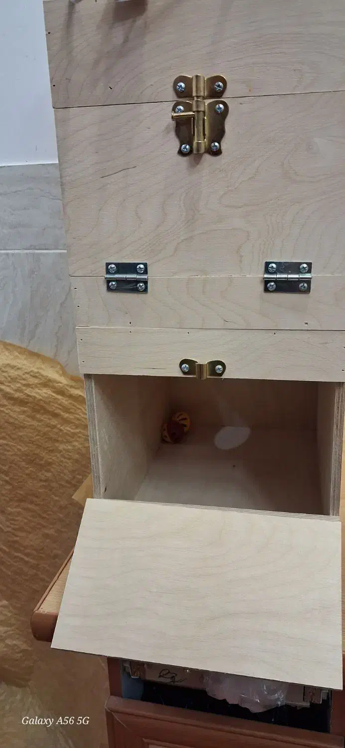 لانه چوب روس عروس|لوازم جانبی حیوانات|میبد, |دیوار