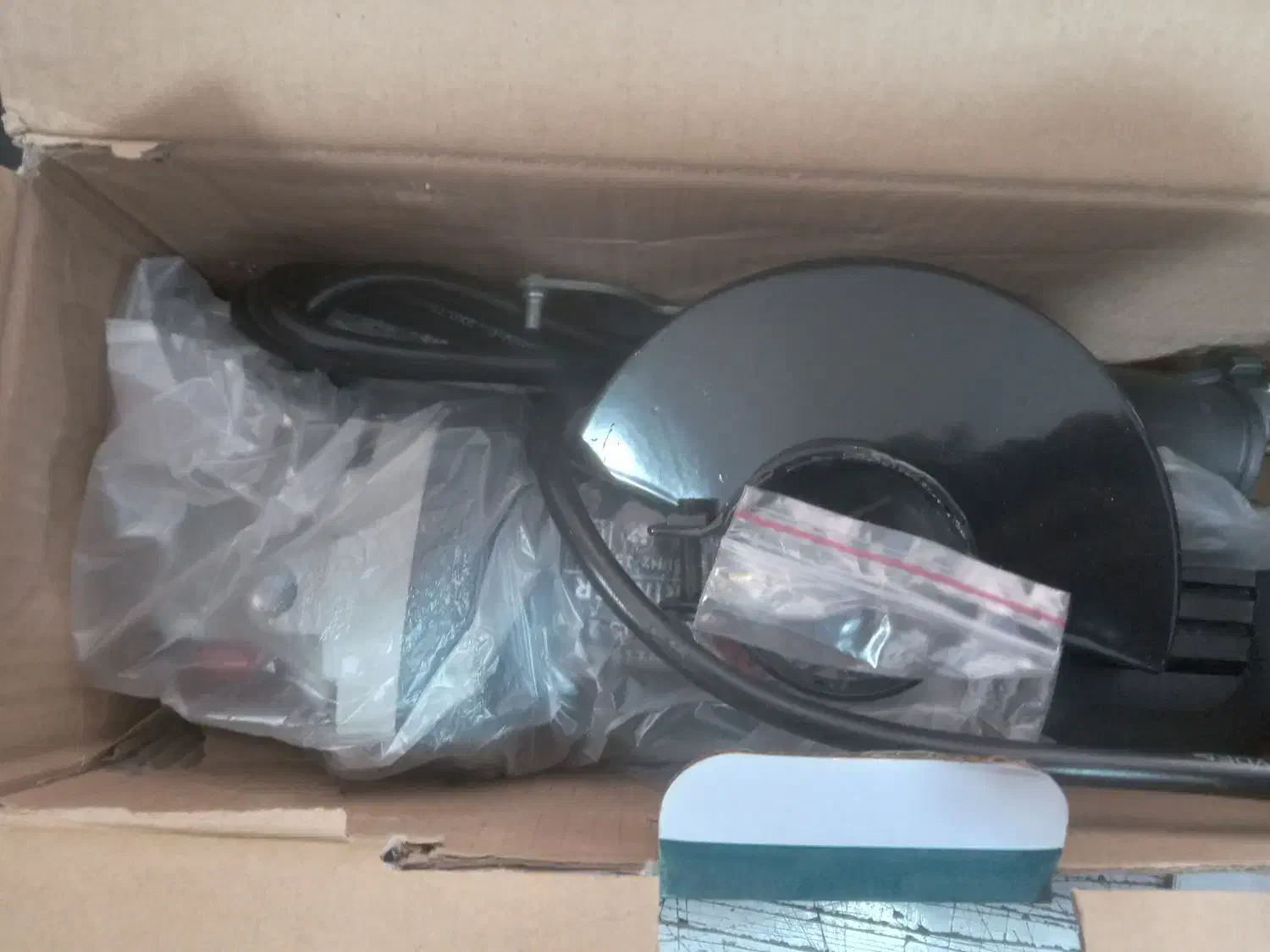 ابزار|ابزارآلات|زاهدان, |دیوار