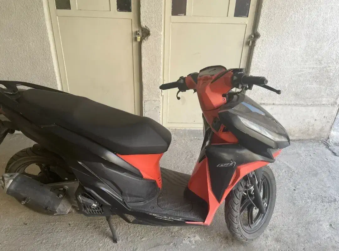 کلیک ۱۴۰۱ عروسک|موتورسیکلت|دورود, |دیوار