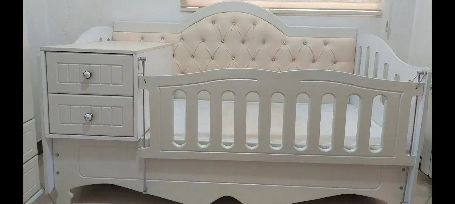 تخت خواب کودک ونوجوان|تخت و سرویس خواب|تهران, تختی|دیوار