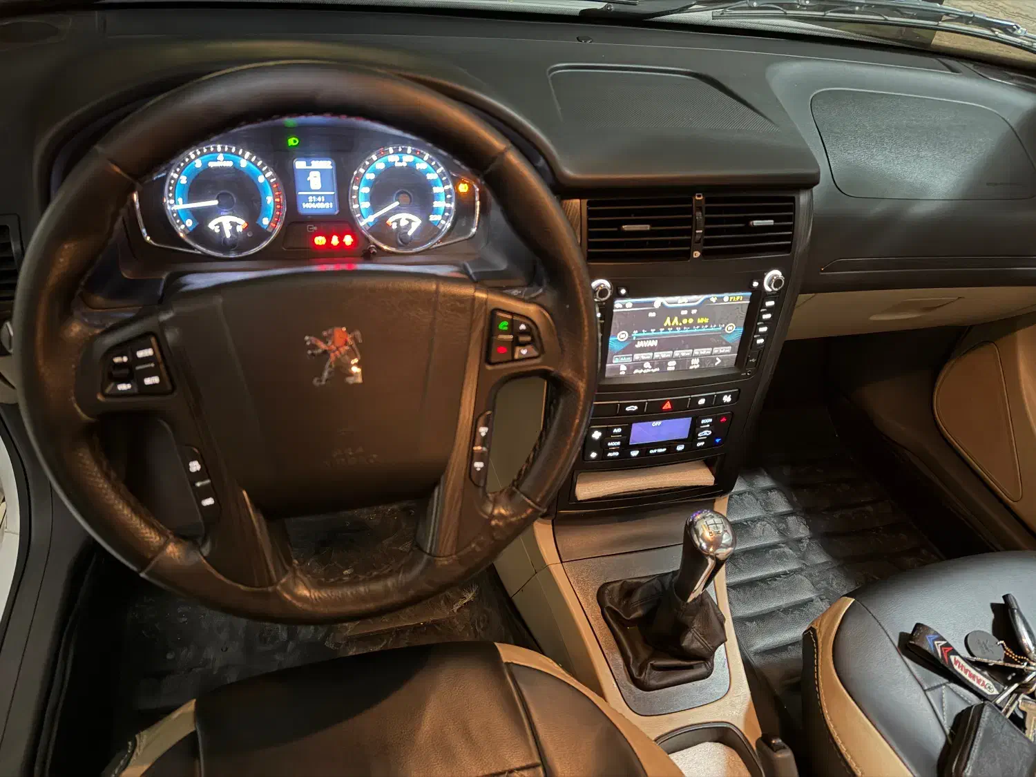 پژو پارس ELX tu5 سفارشی|خودرو سواری و وانت|تهران, مهرآباد جنوبی|دیوار