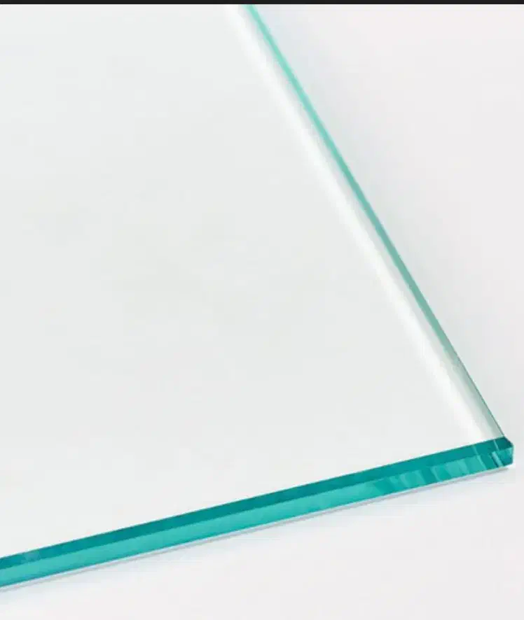 شیشه ۱۵ میلیمتر واسه میز نهار خوری|حراج|مشهد, هنرستان|دیوار