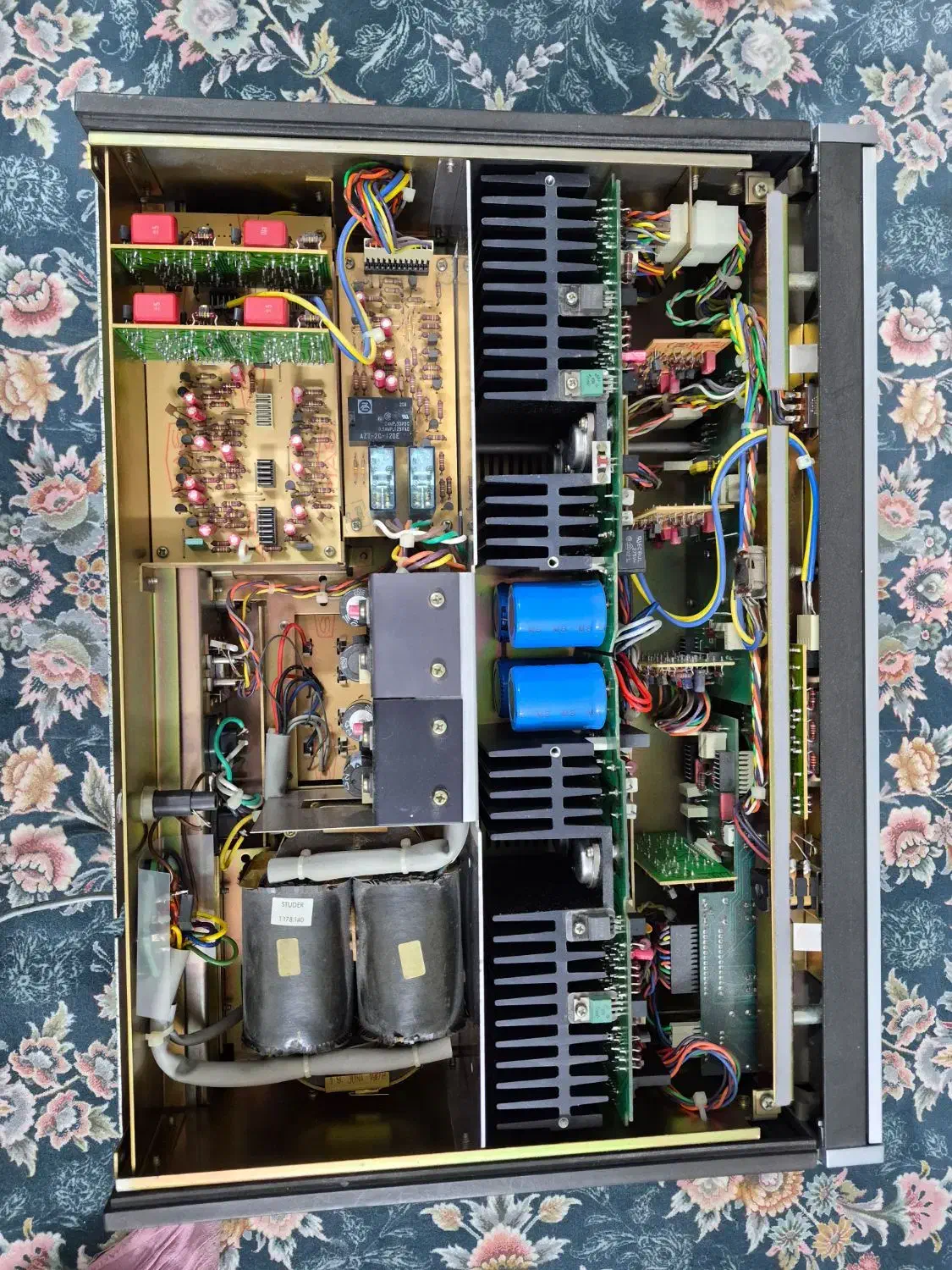 Amplifier REVOX B750|سیستم صوتی خانگی|تهران, دهم فروردین|دیوار