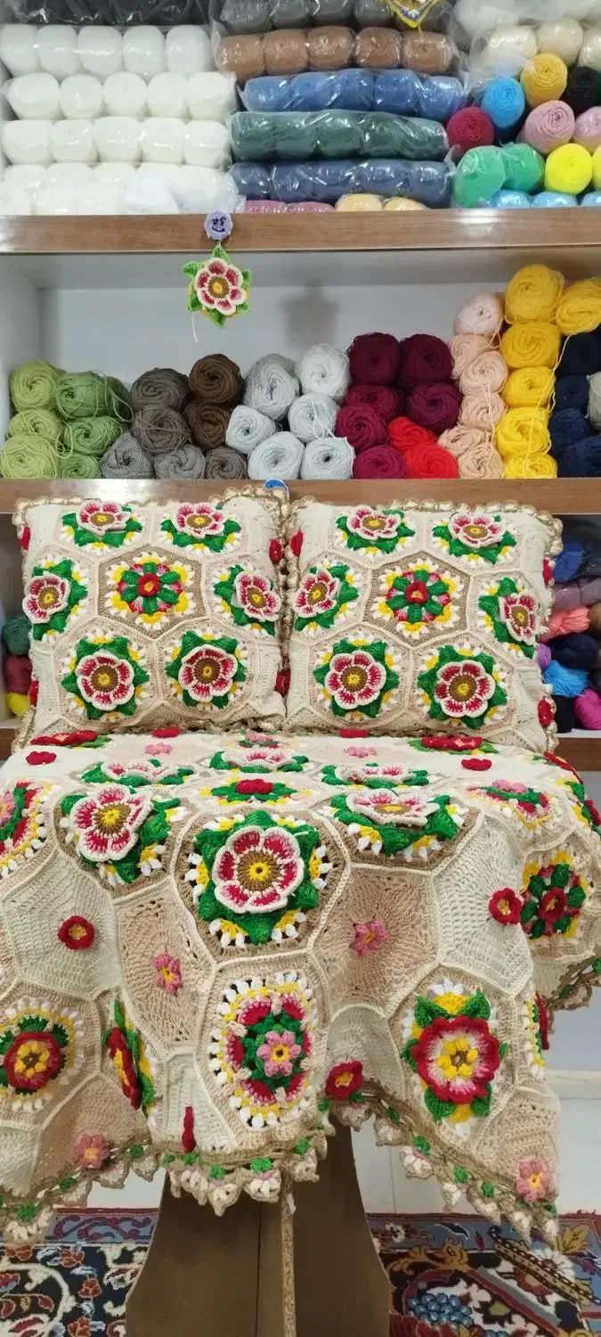 کوسن و شال مبل قلاب بافی|صنایع دستی و سایر لوازم تزئینی|گناباد, |دیوار