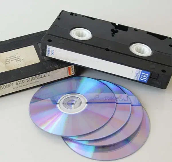 تبدیل انواع فیلم های ویدئویی قدیمی به فلش و DVD|خدمات رایانه‌ای و موبایل|ملایر, |دیوار