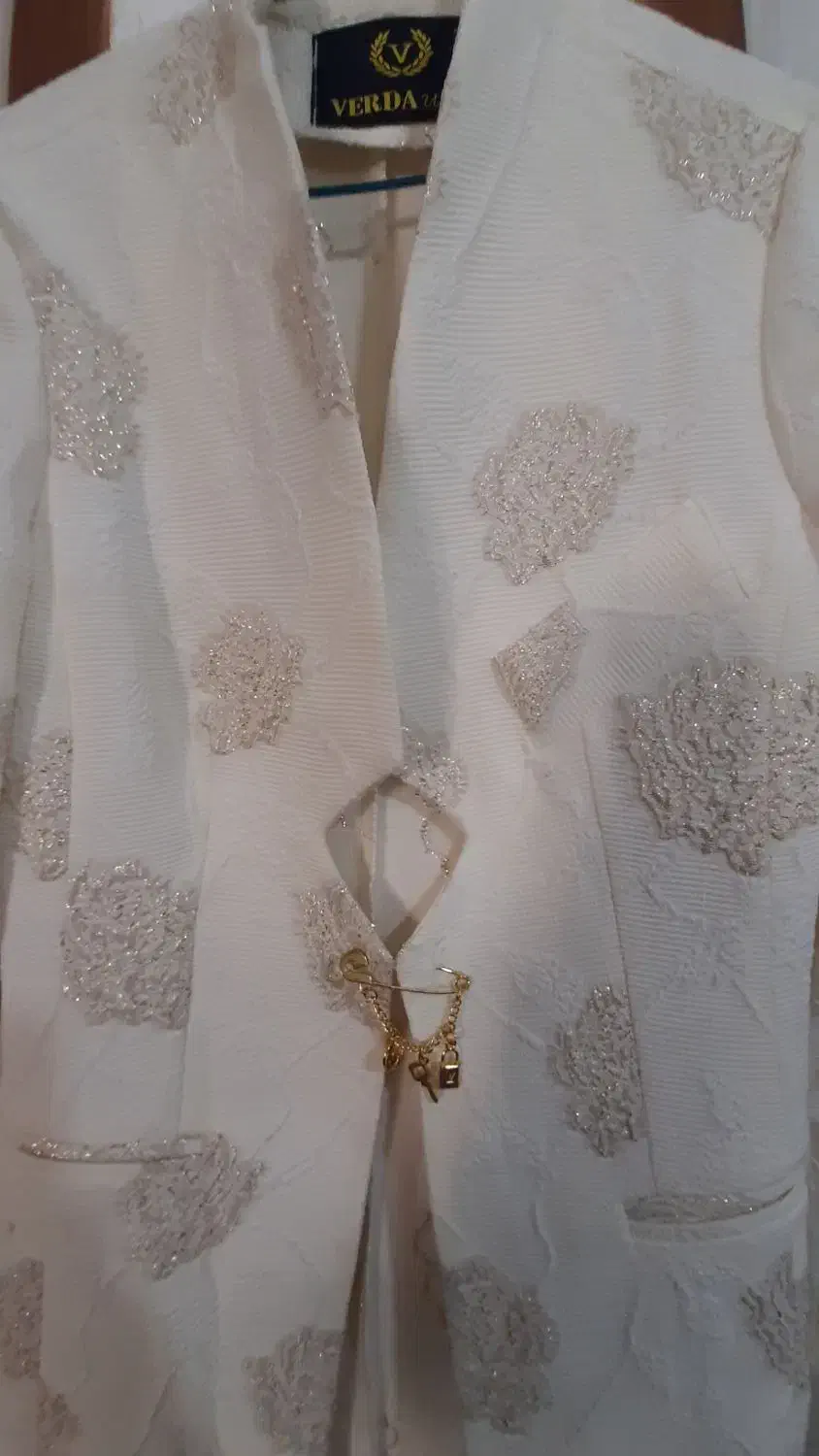 مانتو کتی مجلسی|لباس|گرگان, |دیوار