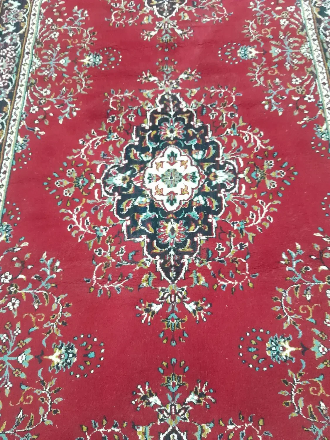 کناره فرش و قندان|فرش|کرمانشاه, |دیوار