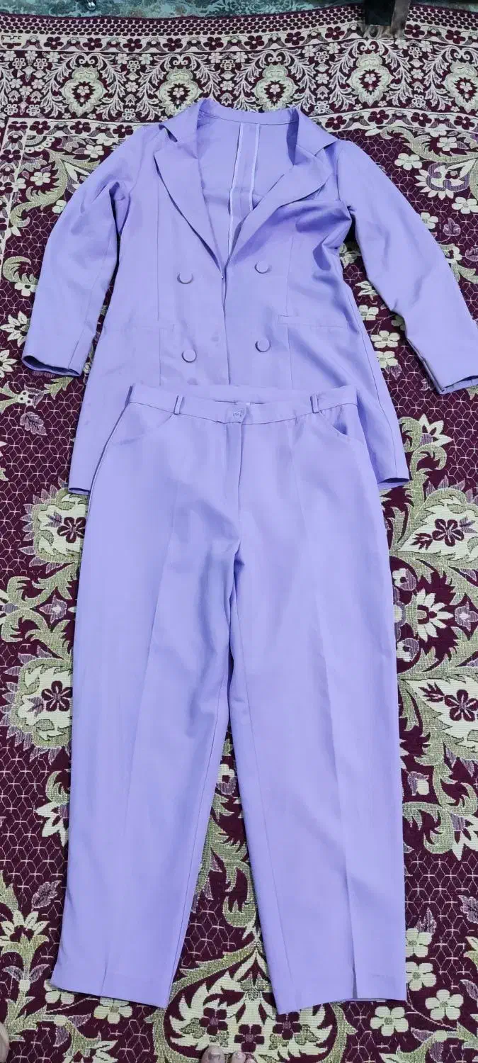 10دست لباس و 3تا شال وکیف اشانتیون فقط2ملیون و 700|لباس|آبیک, |دیوار