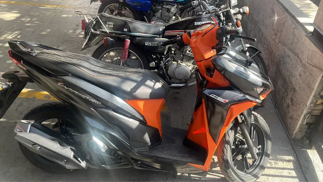 کلیک Vario 150|موتورسیکلت|تهران, شهرک فرهنگیان|دیوار