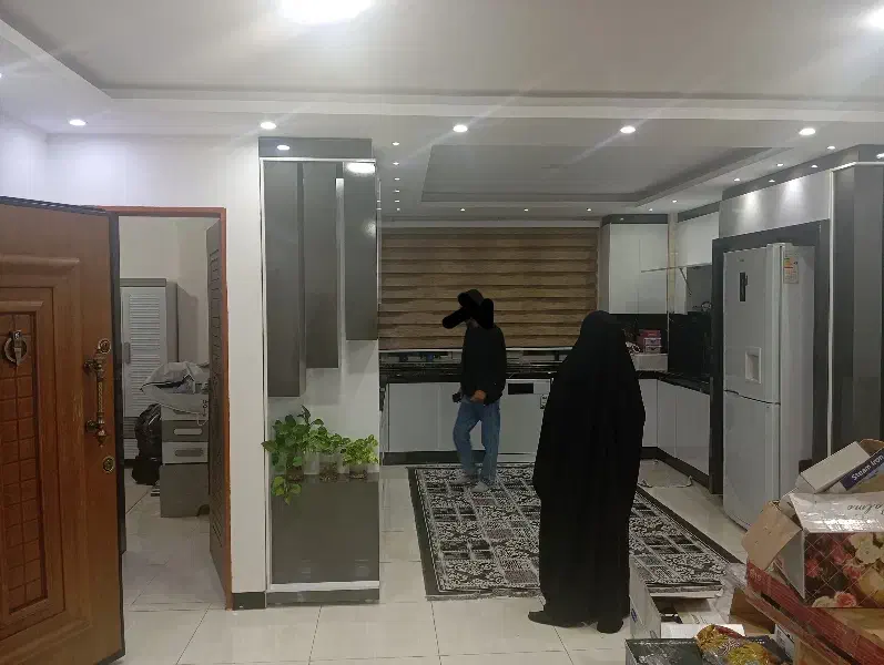 رهن آپارتمان فول فول پارکینگ دار|اجارهٔ خانه و ویلا|قروه, |دیوار