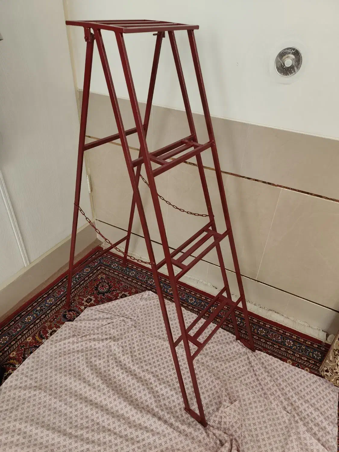 نردبان فلزی چهار پله|ابزارآلات|زاهدان, |دیوار