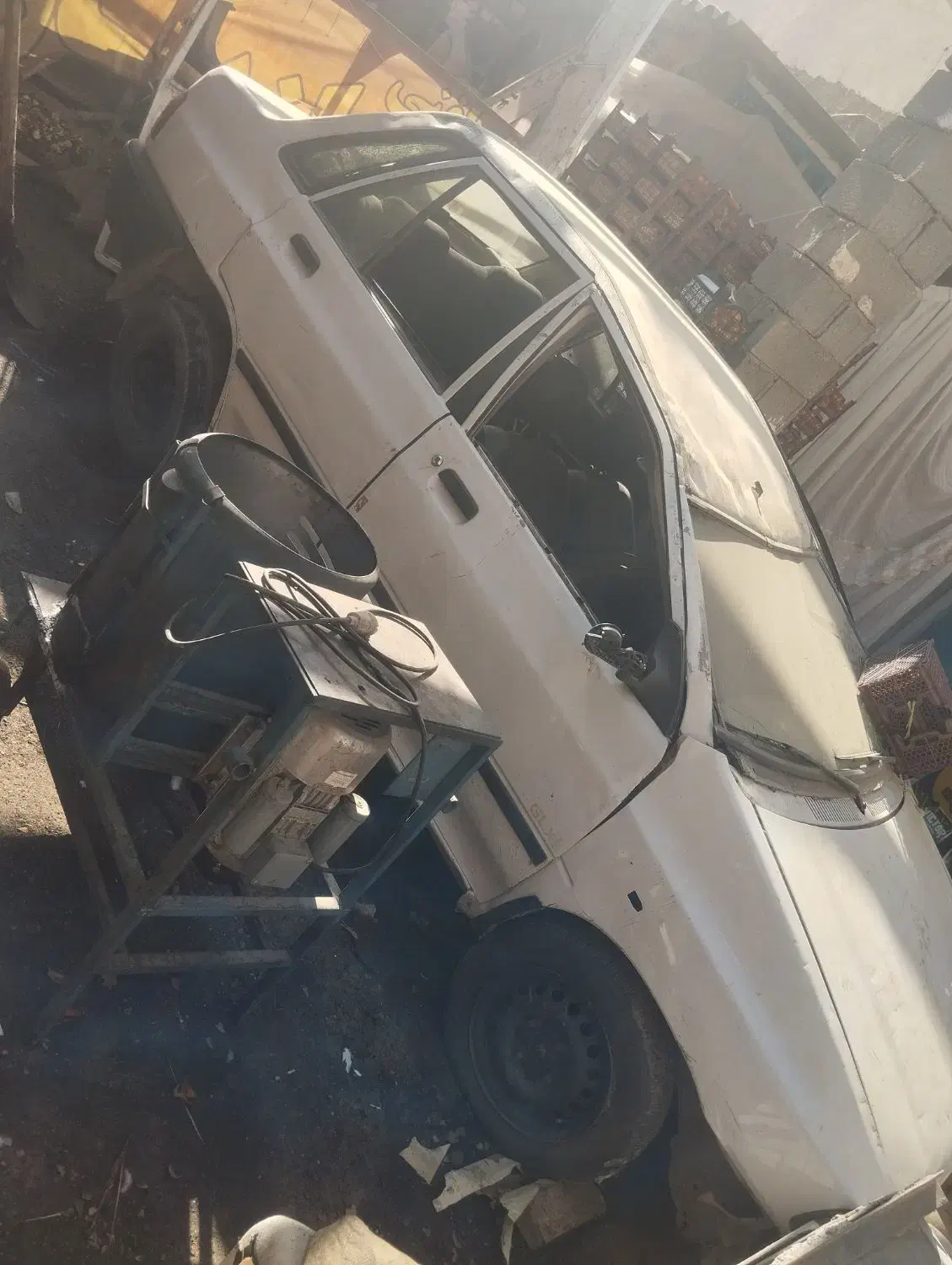 پراید تصادفی|خودرو سواری و وانت|خمینی‌شهر, |دیوار