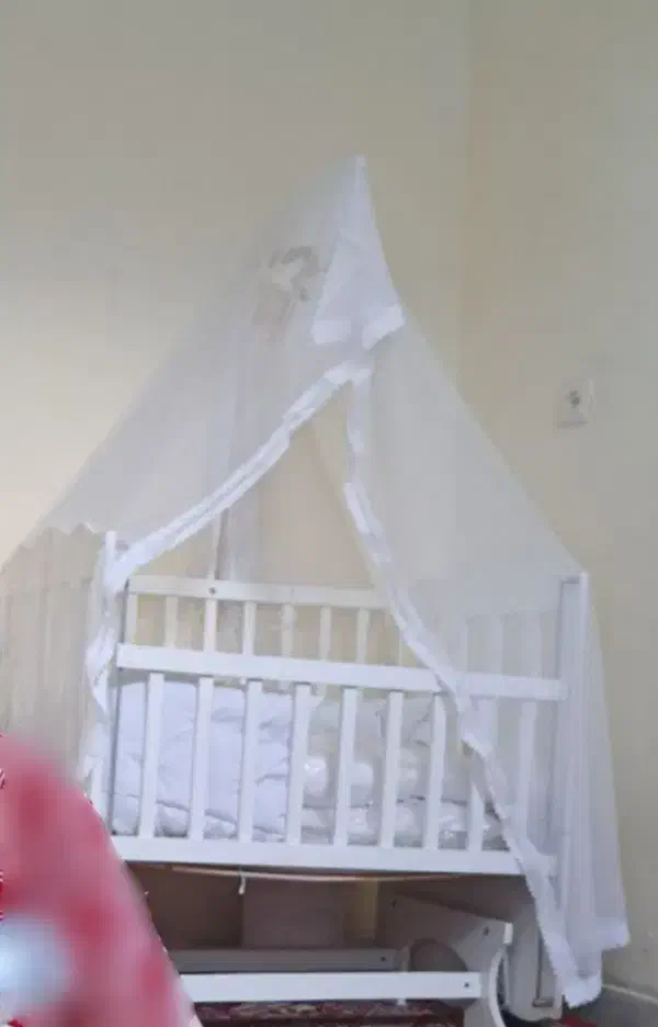 تخت کنار مادر|تخت و صندلی بچه|قشم, |دیوار