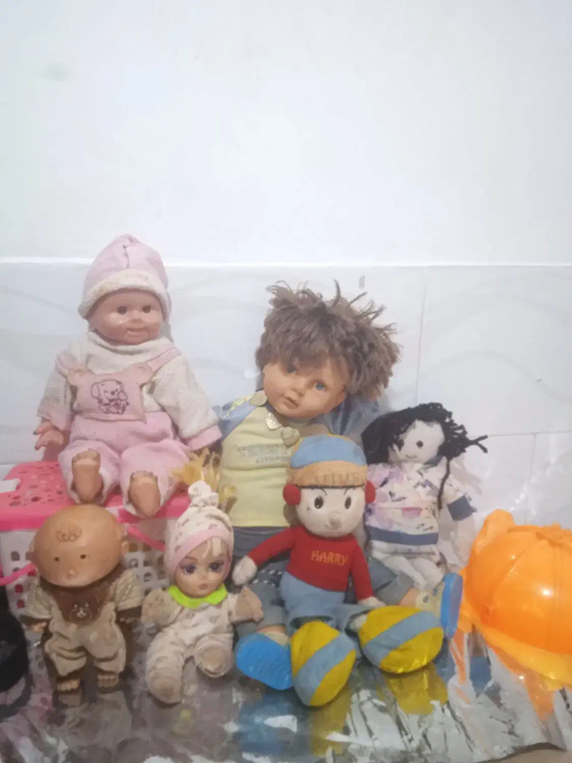 عروسک|اسباببازی بچه|ساوه, |دیوار