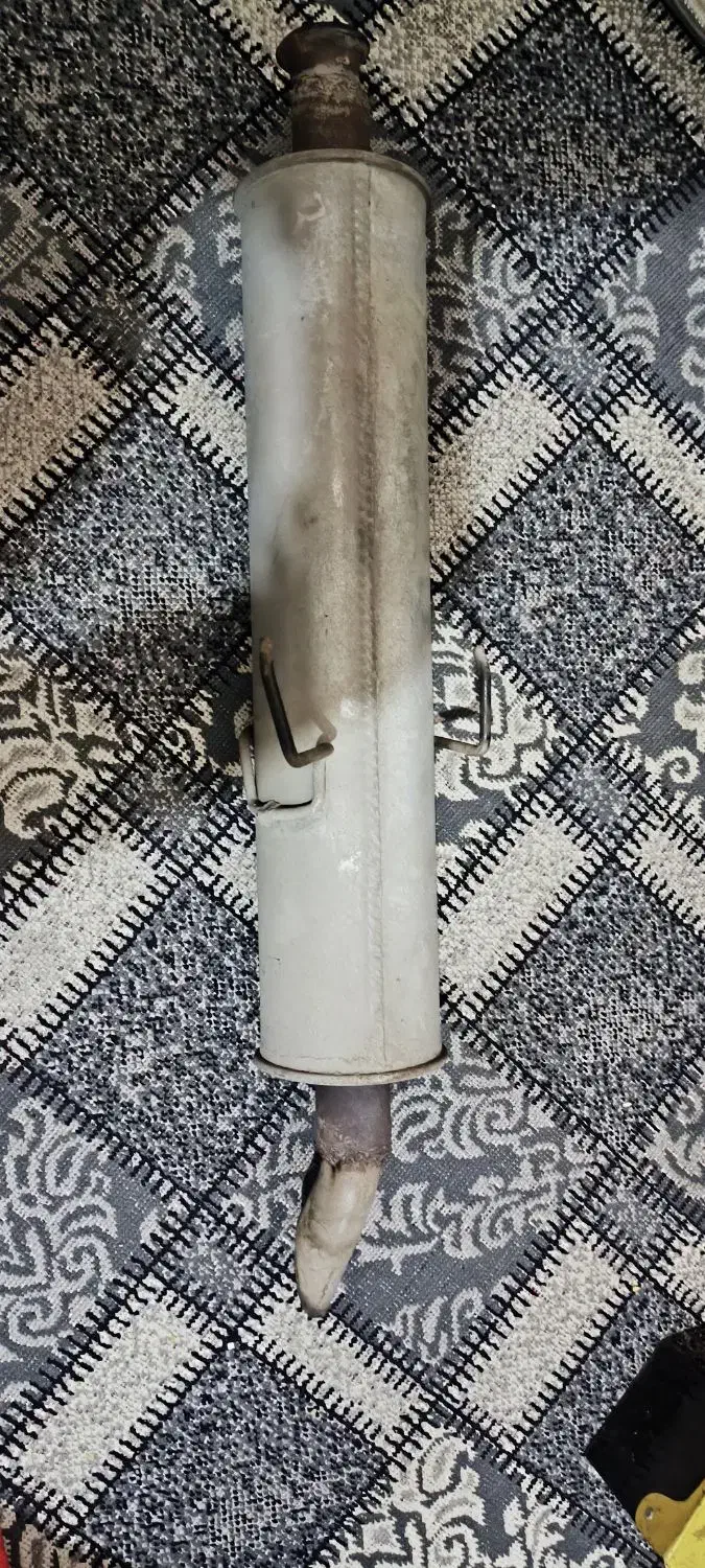 خطر بالا سفید و اگزوز ماکسیمایی|قطعات یدکی و لوازم جانبی|مشهد, رضاییه|دیوار