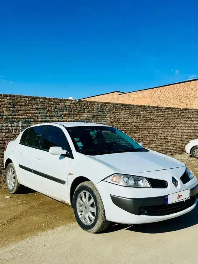 مگان ۲۰۰۰ اوتومات مدل ۹۰|خودرو سواری و وانت|ارومیه, |دیوار