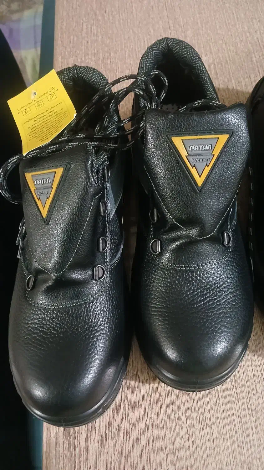 کفش کار طبی پاتن تولید 1404 رویه چرم وکامپوزیت|کیف، کفش، کمربند|اصفهان, شهرک میلاد|دیوار