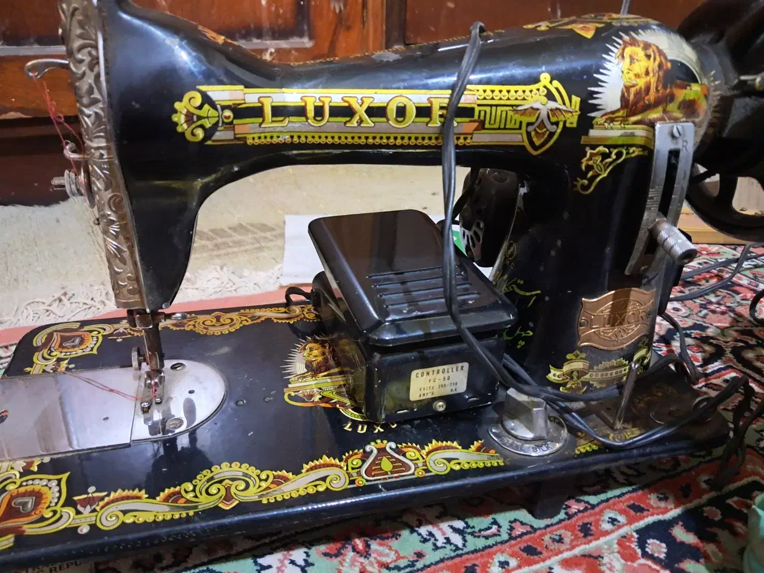 چرخ خیاطی|کلکسیون اشیاء عتیقه|تهران, شارق|دیوار